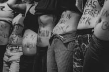 "baas in eigen buik" - "Boss über den eigenen Bauch" / "Mein Bauch gehört mir" - Protest in den Niederlanden