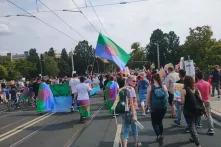 Romano Sumnal demonstriert bei unteilbar in Dresden 2019