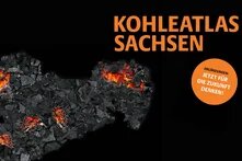 Auf Schwarz ist Sachsen abgebildet gefüllt mit glimmender Kohle.