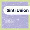 Der Titel “Sinti Union” steht vor violettem Hintergrund, auf dem sich weiße Linien Kreuzen und Verbindungspunkte bilden.